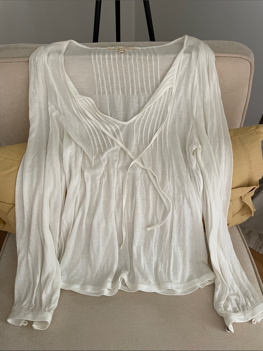 Women's White Pintuck Tie-Front Long-Sleeve Top Boho XS